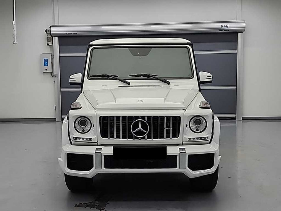 Mercedes-Benz G-Class — photo 02