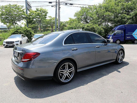 Mercedes-Benz E-Class — photo 04