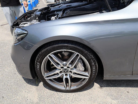 Mercedes-Benz E-Class — photo 18