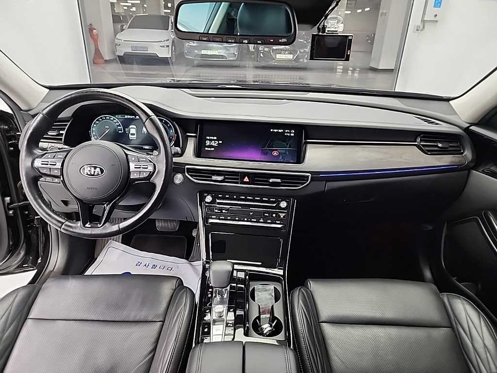 Kia K7 — photo 07