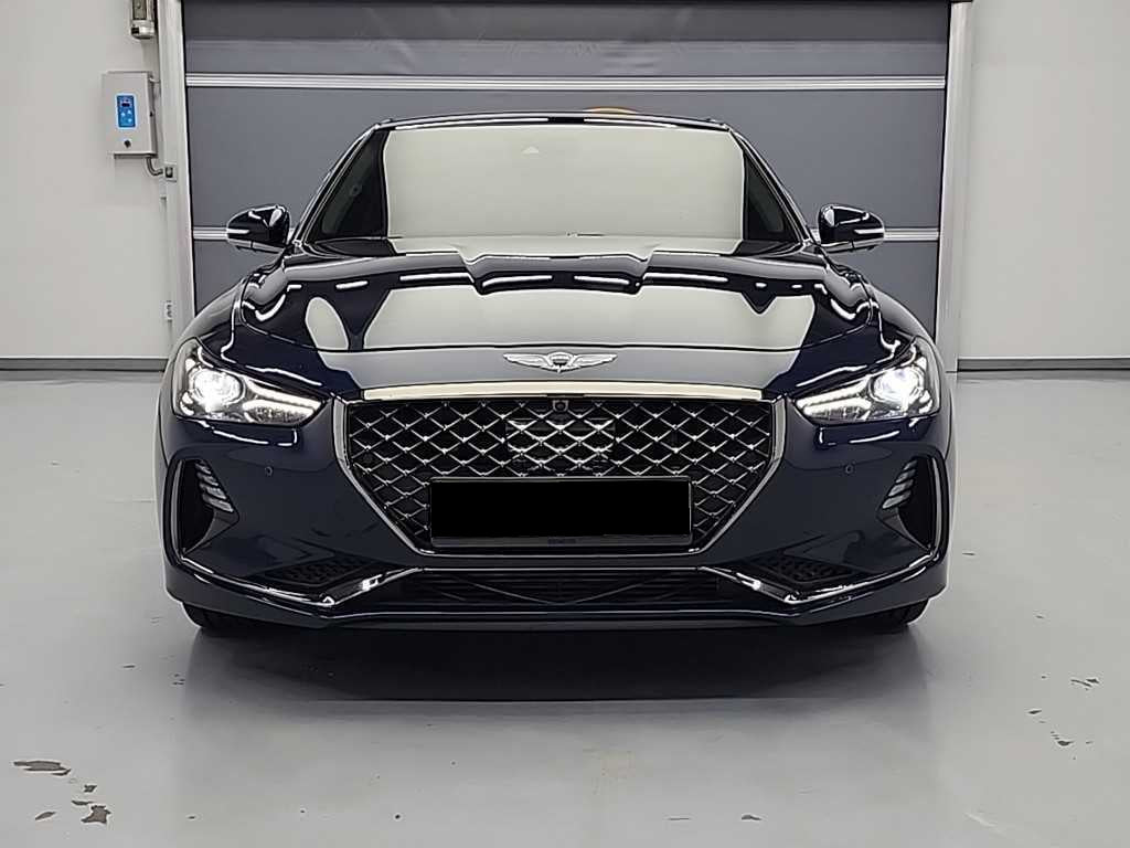 Genesis G70 — photo 04