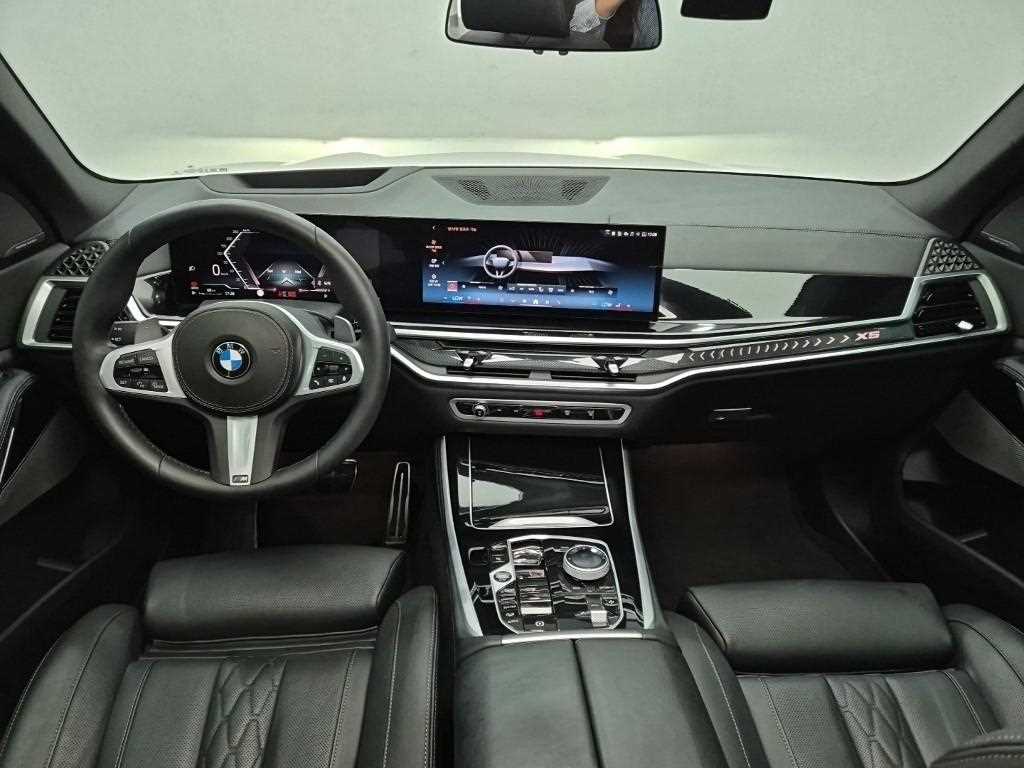 BMW X5 — photo 07