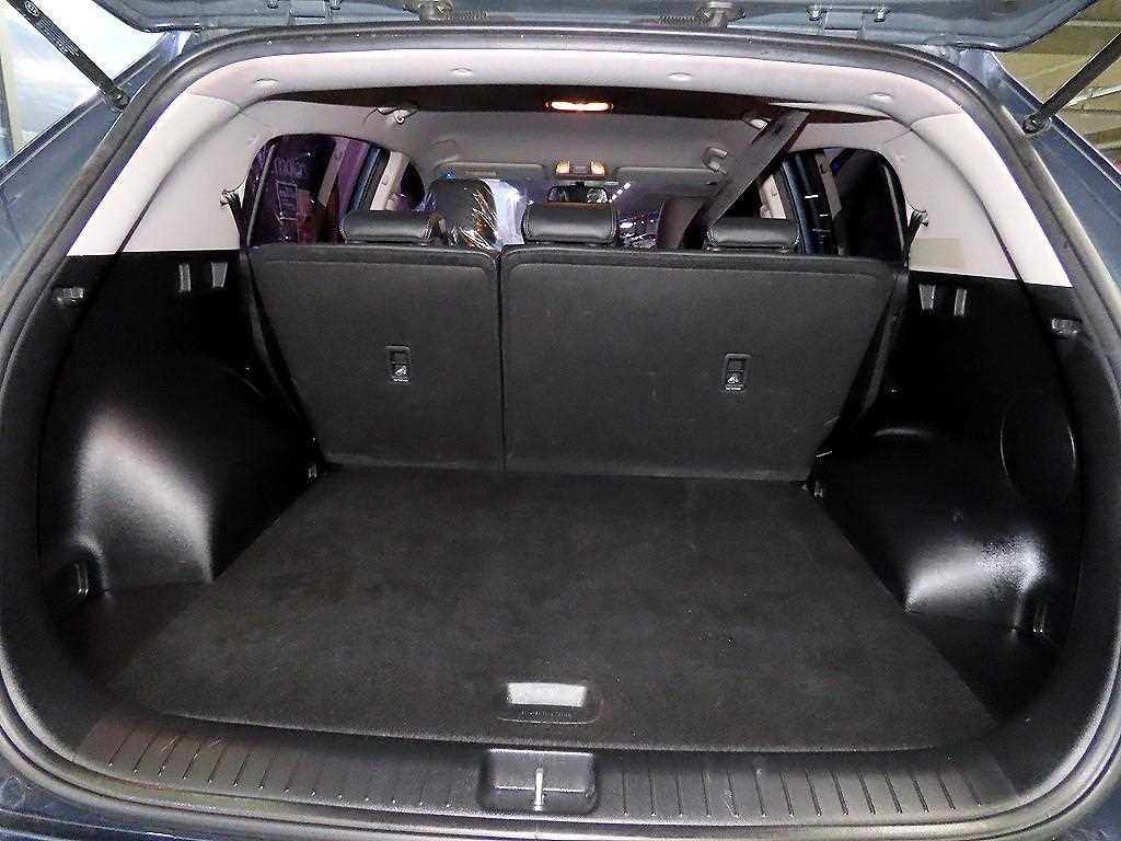 Kia Sportage — photo 17