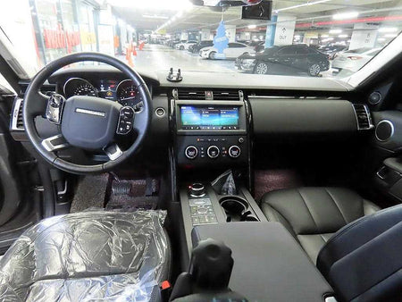 Land Rover Discovery — photo 10