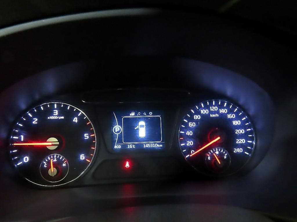 Kia Sorento — photo 09