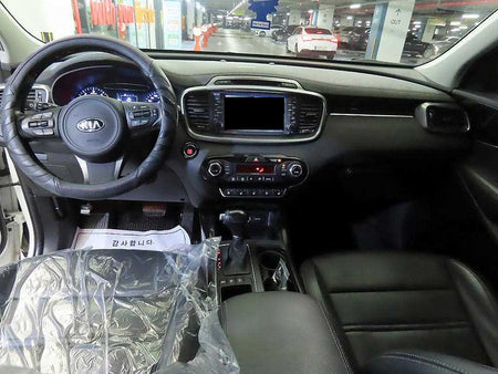 Kia Sorento — photo 10