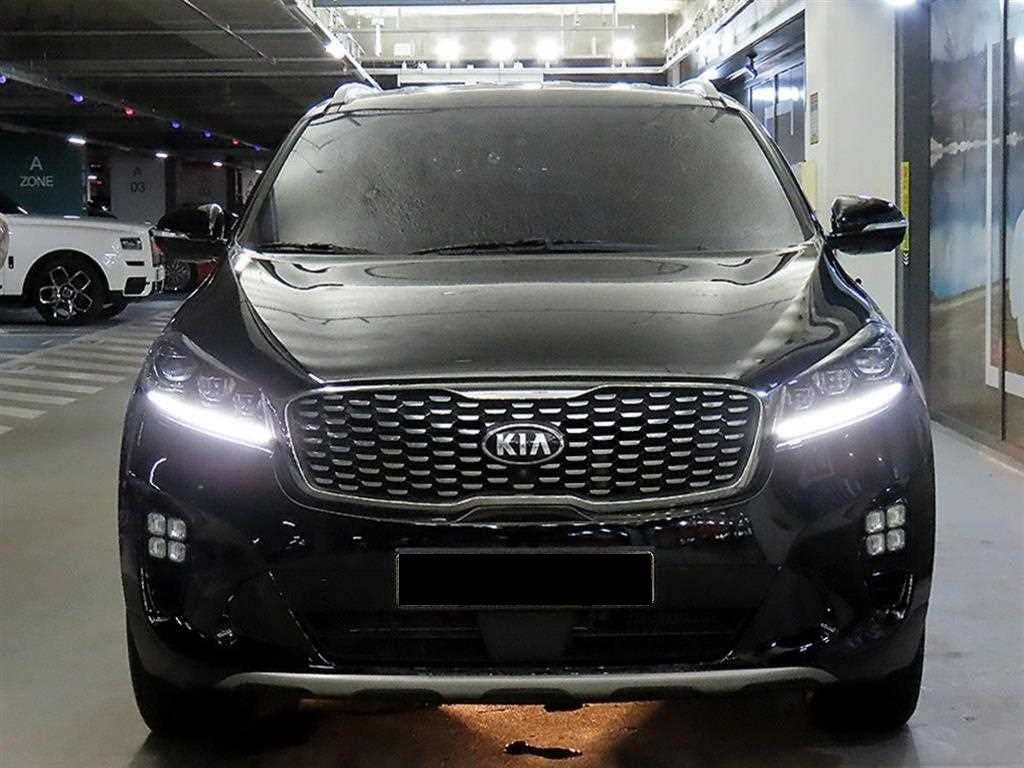 Kia Sorento — photo 02