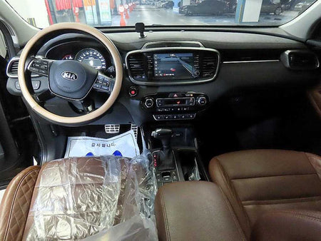 Kia Sorento — photo 10
