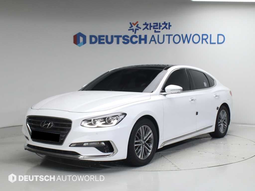 Hyundai Grandeur — photo 01