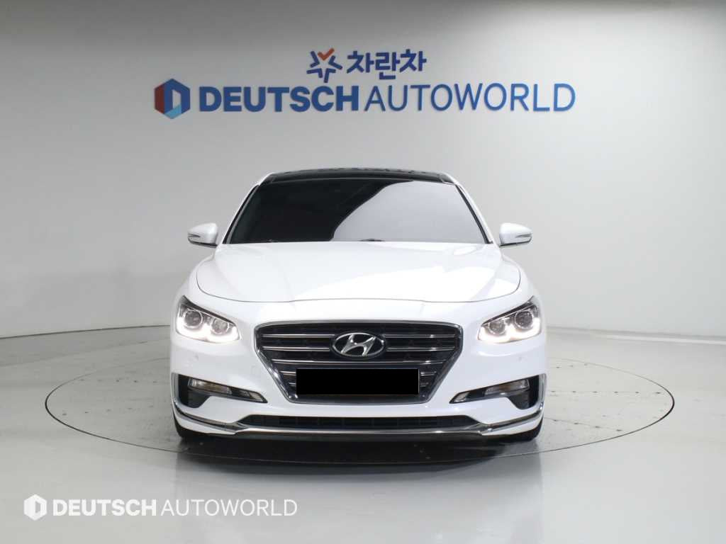 Hyundai Grandeur — photo 03