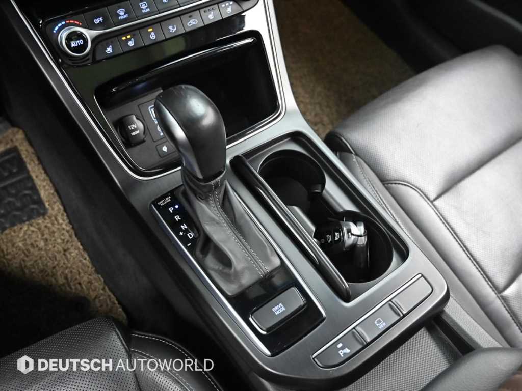 Hyundai Grandeur — photo 09