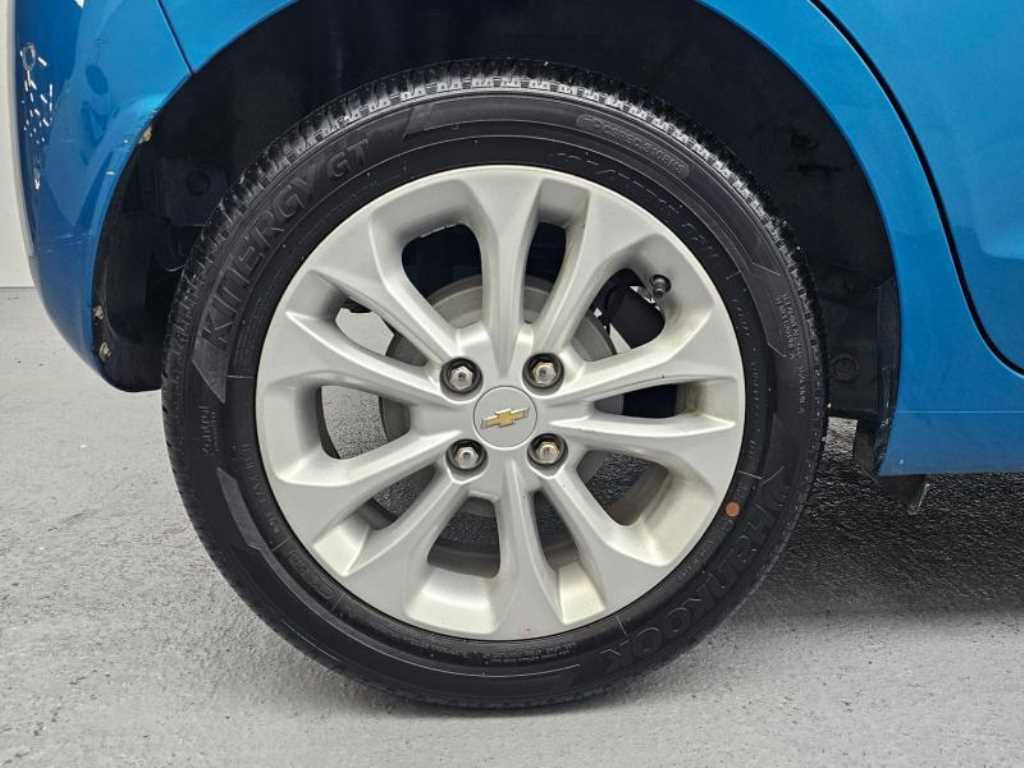 CHEVROLET Spark — photo 05