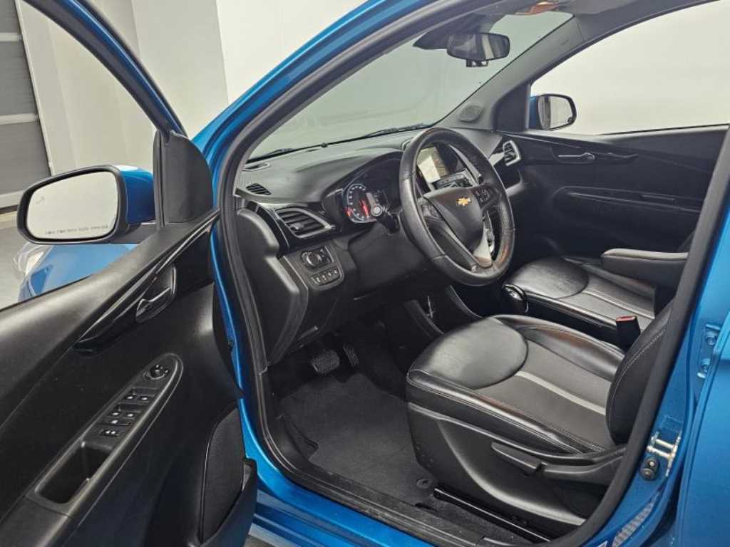 CHEVROLET Spark — photo 11