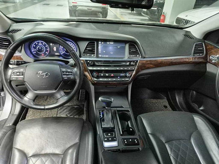 Hyundai Aslan — photo 07
