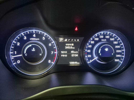 Hyundai Aslan — photo 14