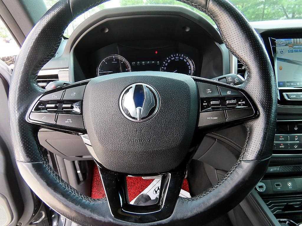 KGM Rexton — photo 08