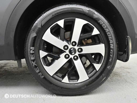 Kia Sorento — photo 05