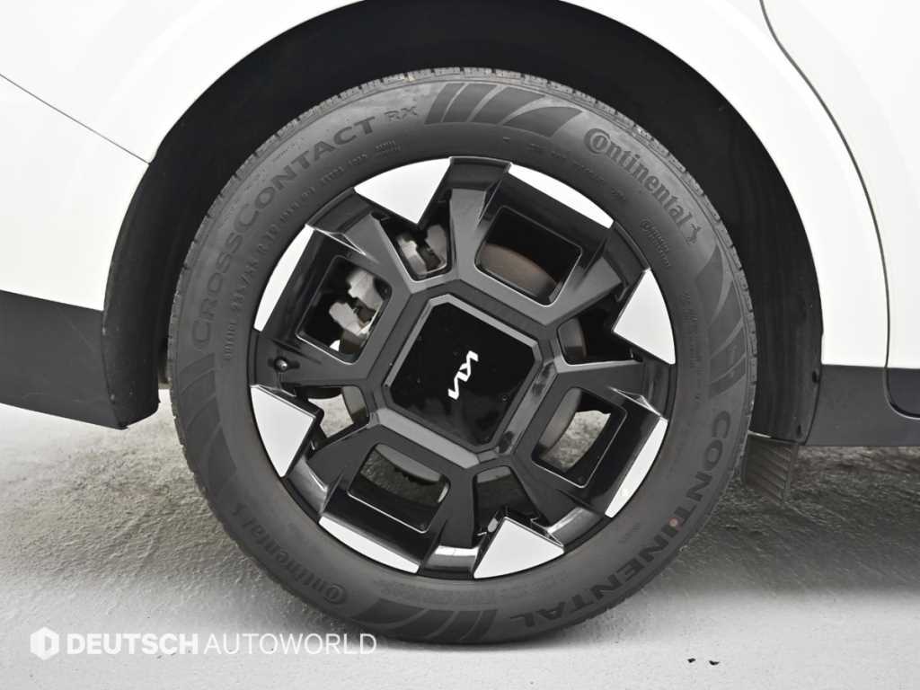 Kia Carnival — photo 06