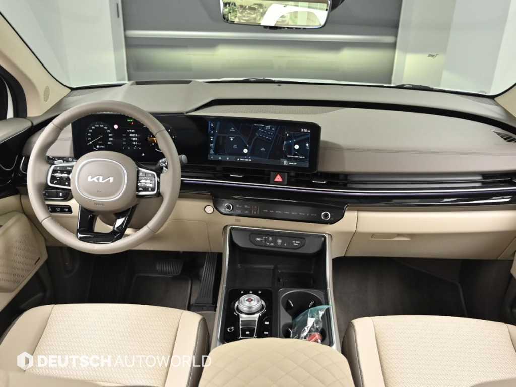 Kia Carnival — photo 08