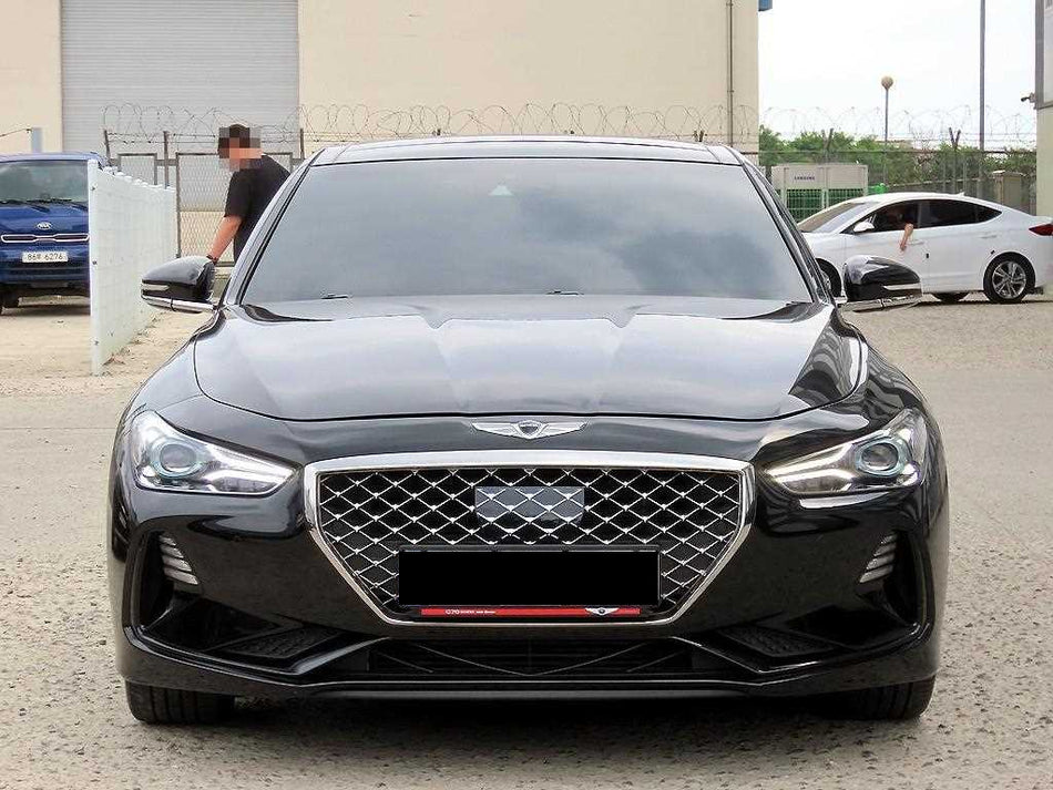 Genesis G70 — photo 01