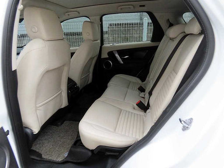 Land Rover Discovery Sport — photo 06