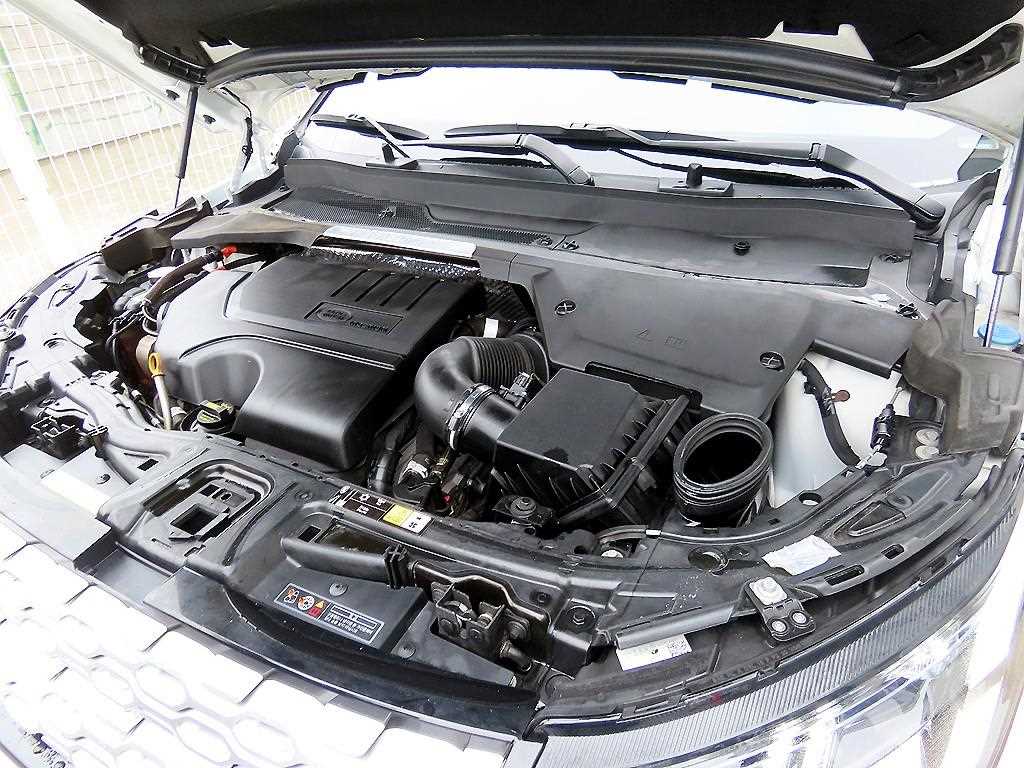 Land Rover Discovery Sport — photo 19