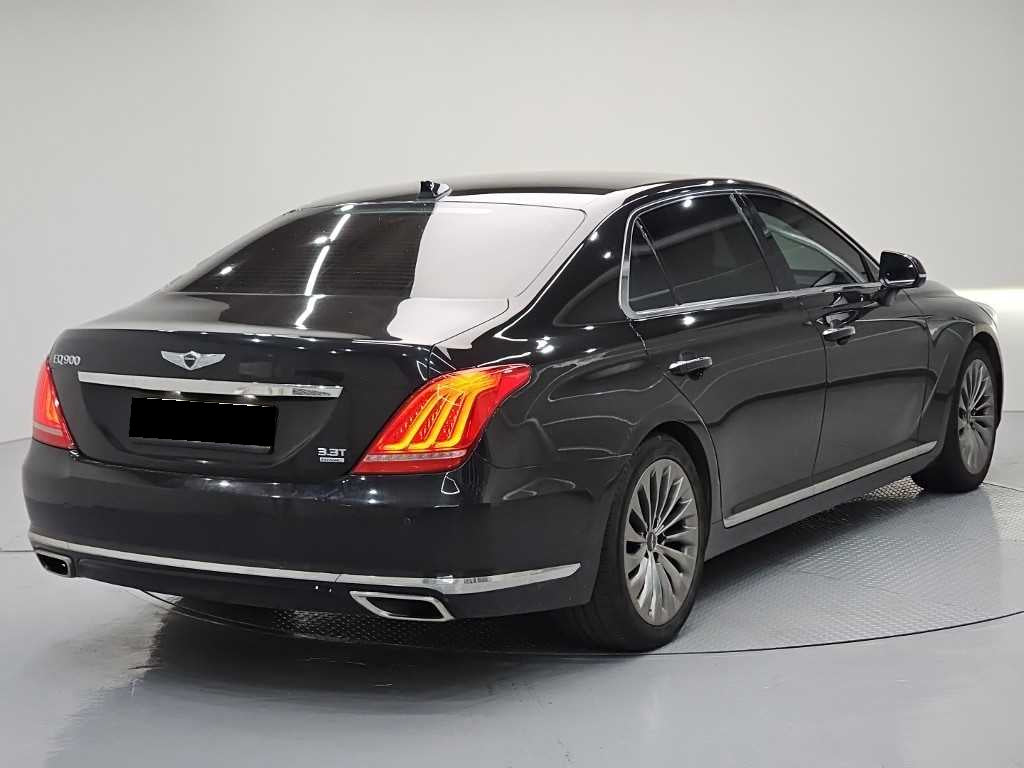 Genesis EQ900 — photo 04