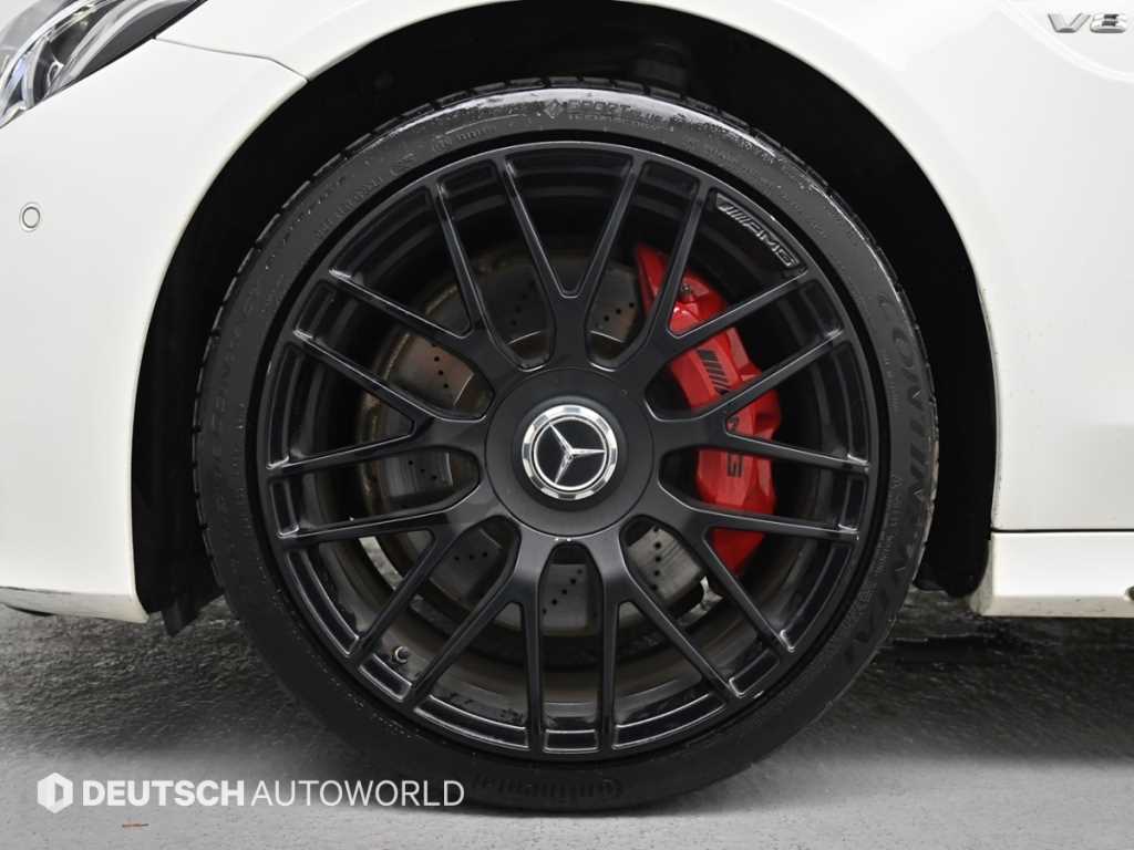 Mercedes-Benz C-Class — photo 05
