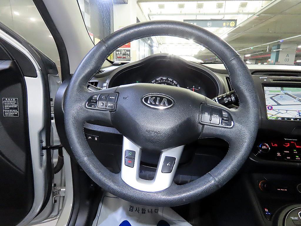 Kia Sportage — photo 08