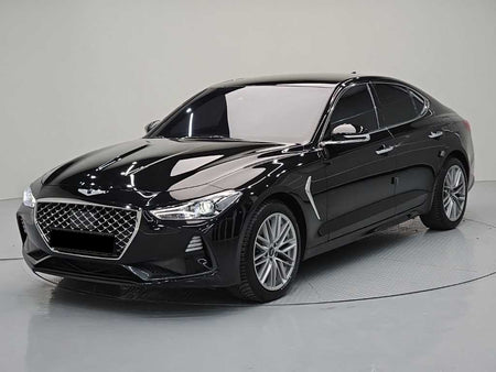 Genesis G70 — photo 01