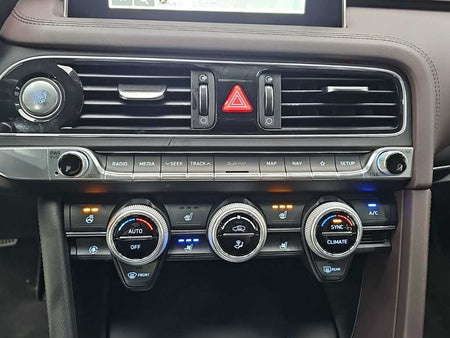 Genesis G70 — photo 10