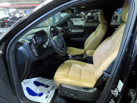 Volvo XC40 — photo 06