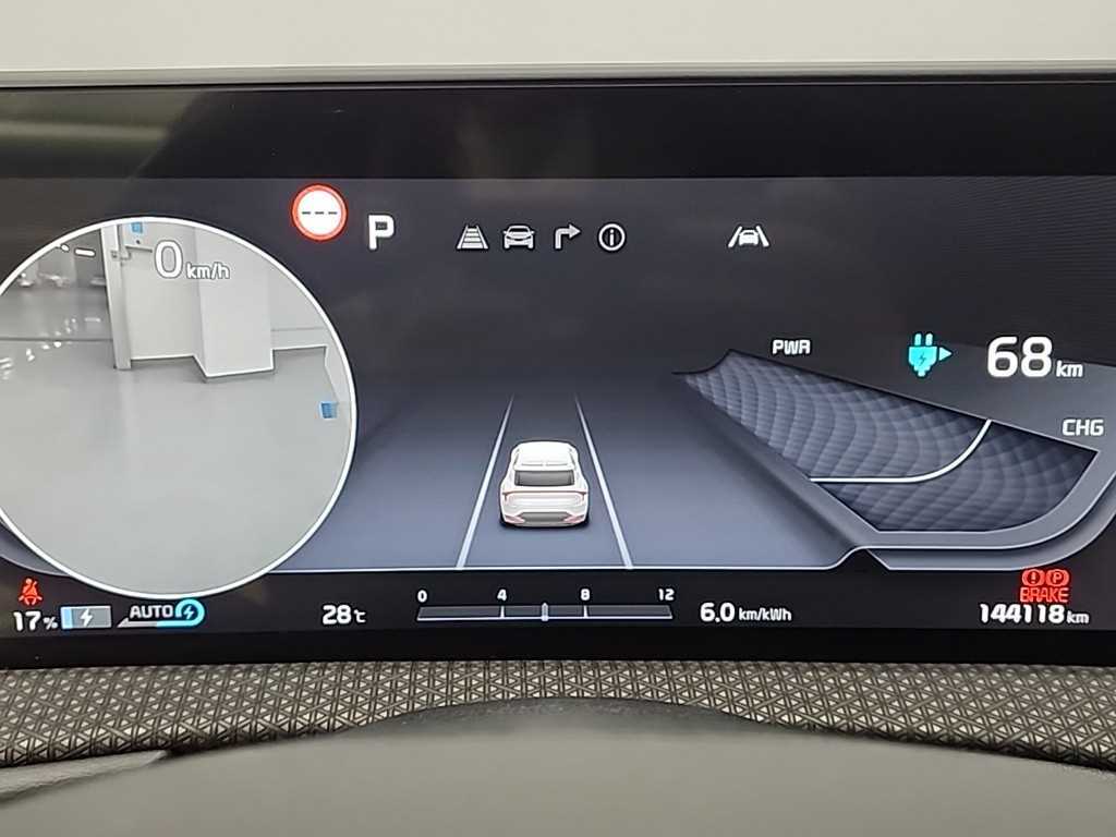 Kia EV6 — photo 07