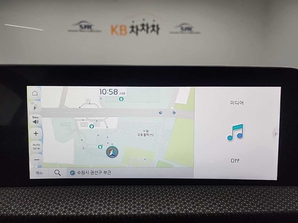 Kia EV6 — photo 15