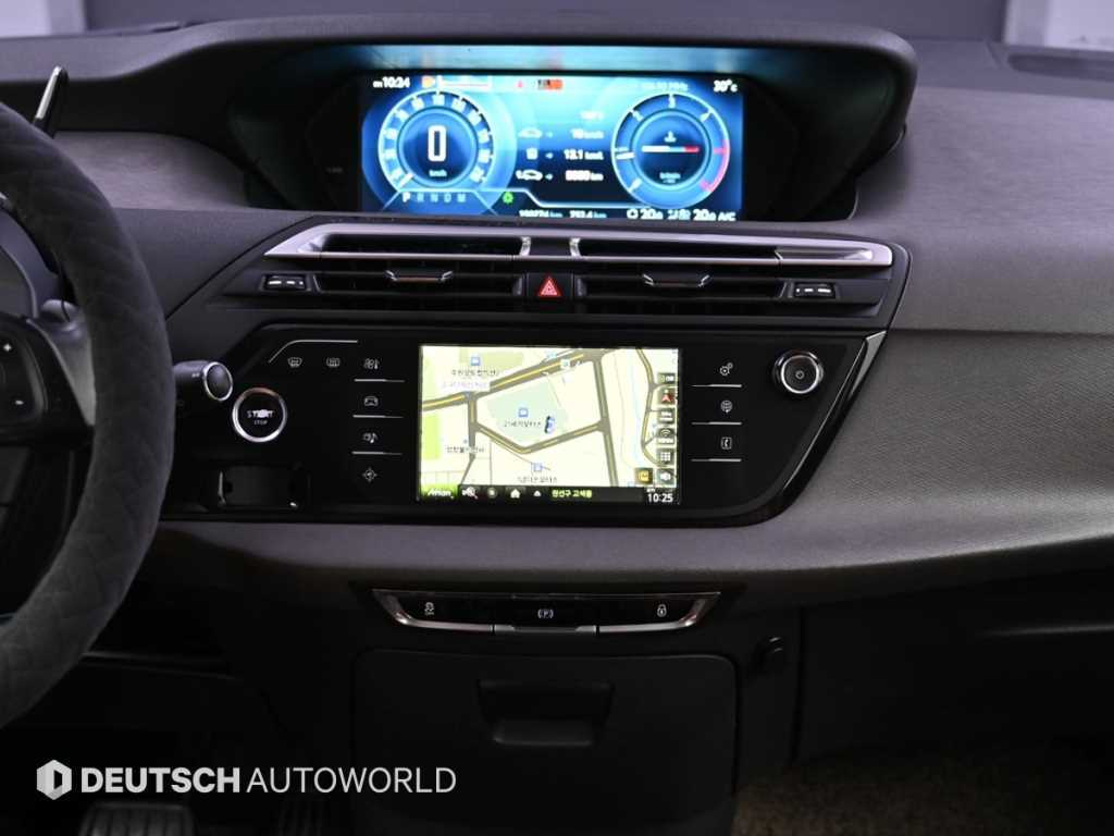 Citroen C4 Picasso — photo 14