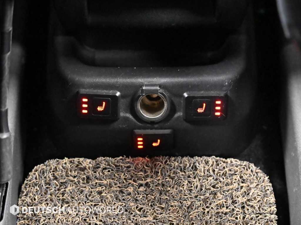 Citroen C4 Picasso — photo 16