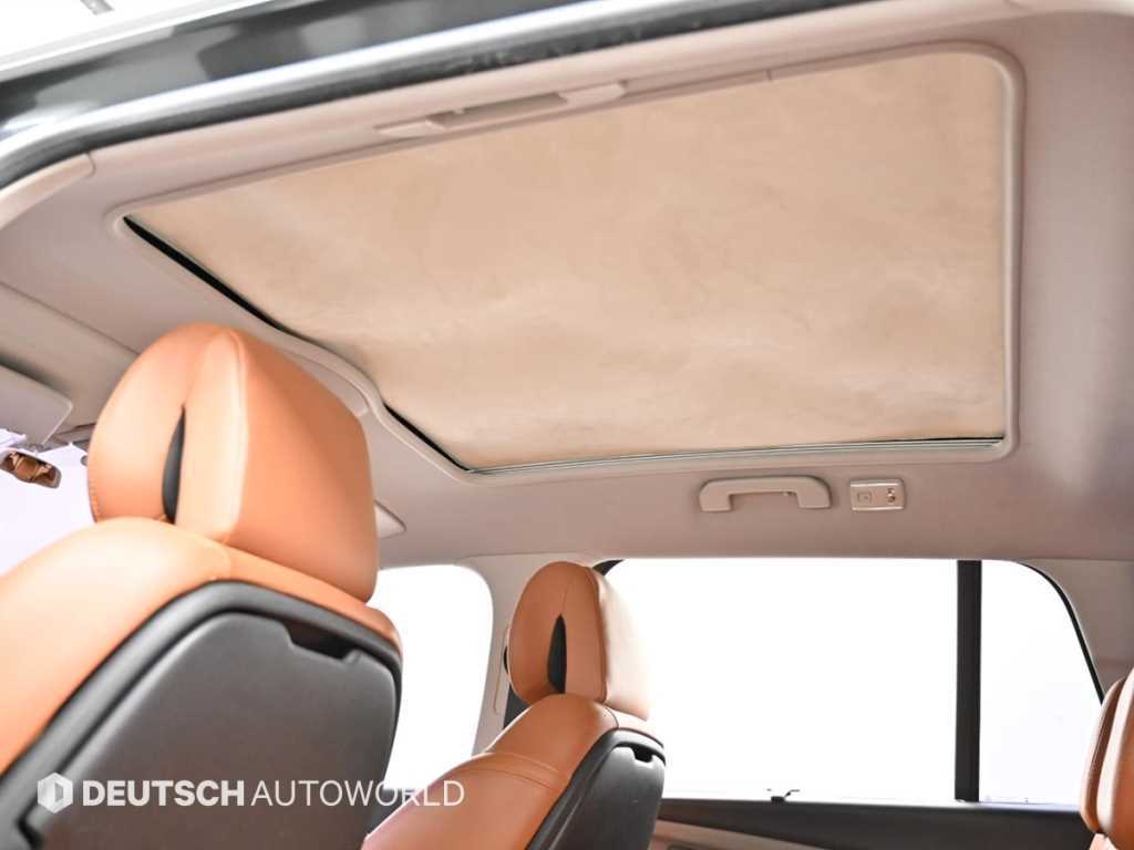 Citroen C4 Picasso — photo 18