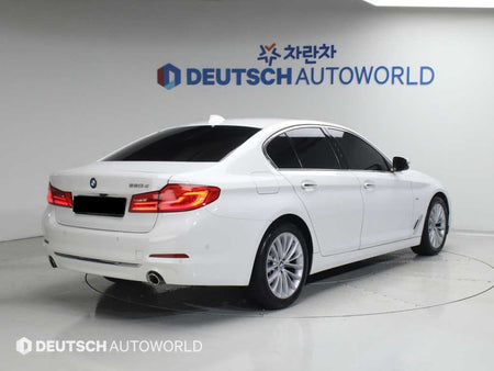 BMW 5-Series — photo 02