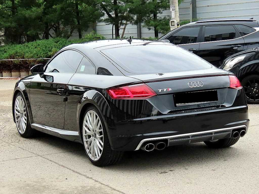 Audi TTS — photo 03