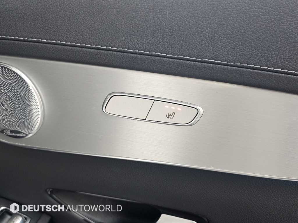 Mercedes-Benz GLC-Class — photo 16