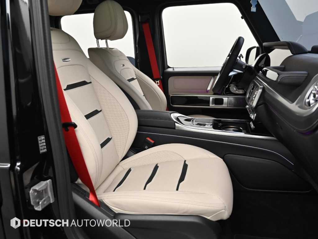 Mercedes-Benz G-Class — photo 10