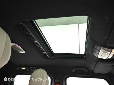 Mercedes-Benz G-Class — photo 18