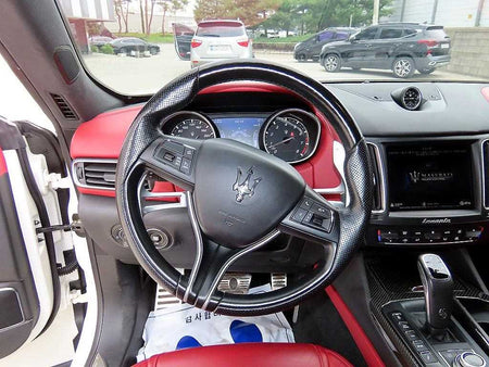Maserati Levante — photo 08