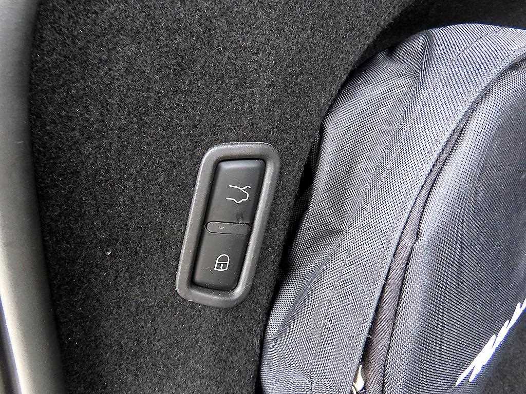 Maserati Levante — photo 18