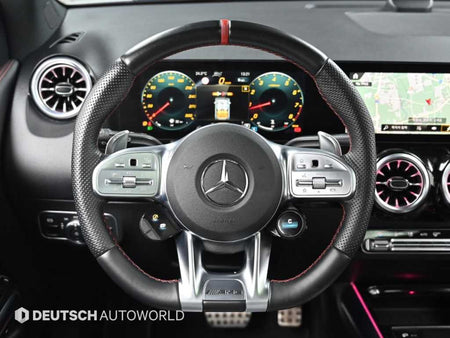 Mercedes-Benz GLA-Class — photo 13