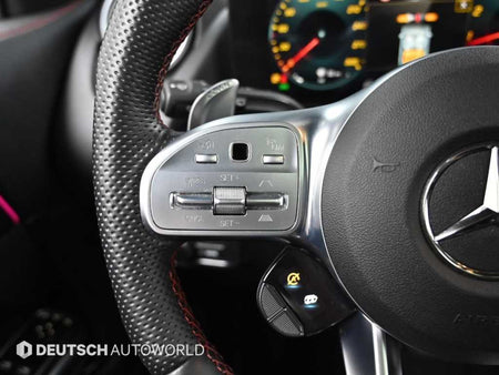 Mercedes-Benz GLA-Class — photo 16