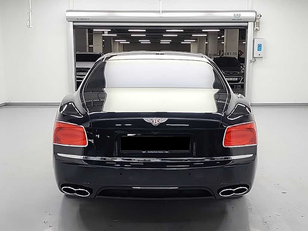 Bentley Flying Spur — photo 03
