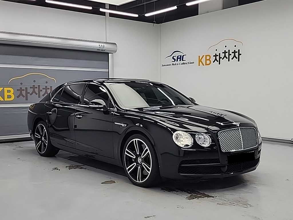 Bentley Flying Spur — photo 04