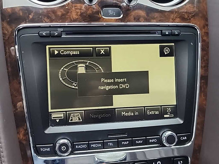 Bentley Flying Spur — photo 16