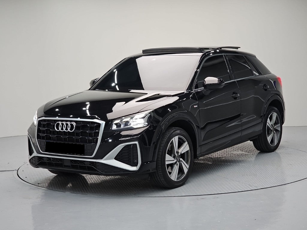 Audi Q2 — photo 01